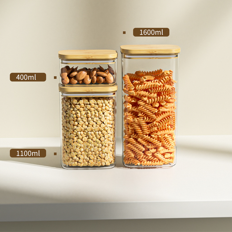 Recipientes com tampa de bambu