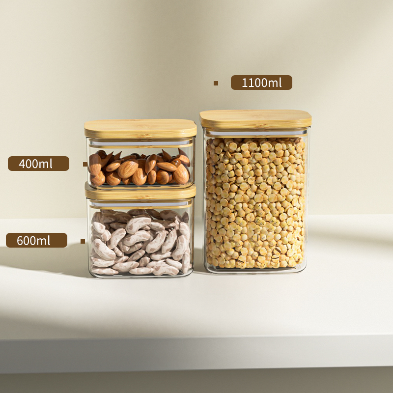 Recipientes com tampa de bambu