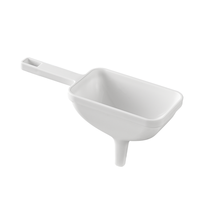 Funil de plástico